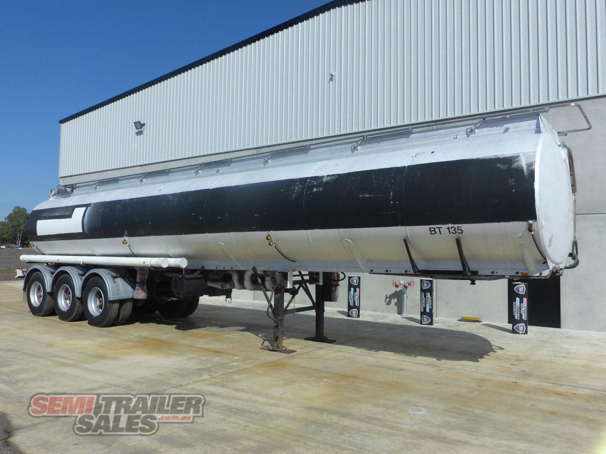 HOCKNEY TANKER TRAILER