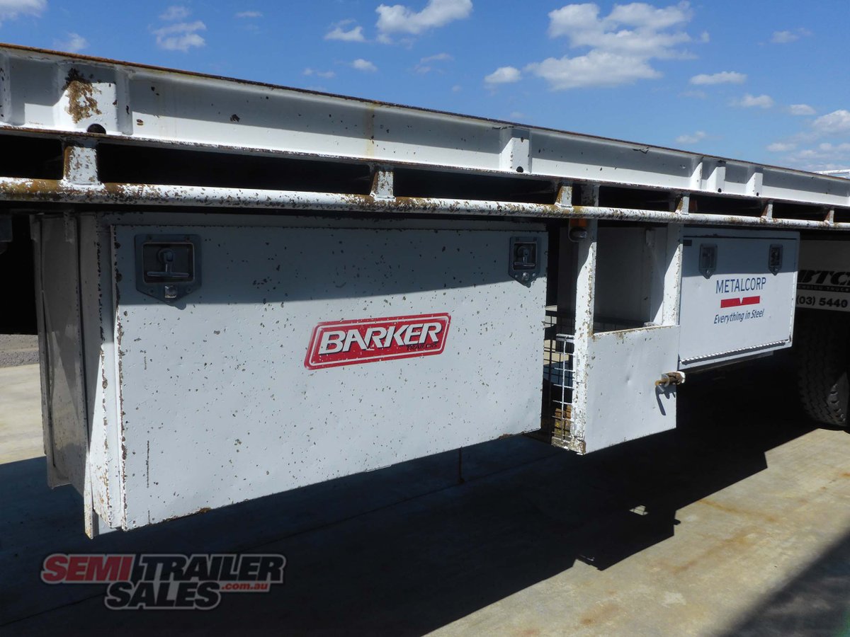 BARKER FLAT TOP TRAILER