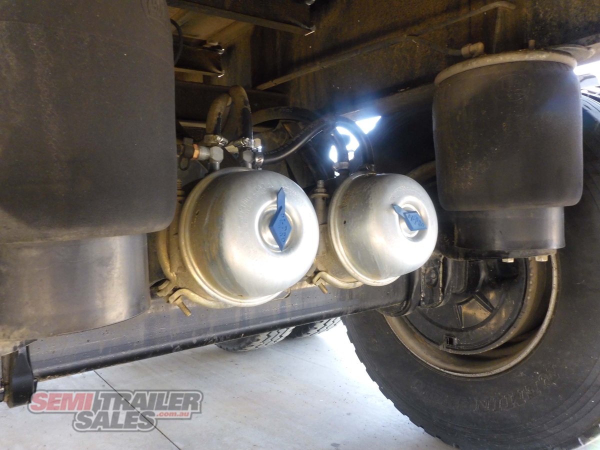 BARKER FLAT TOP TRAILER