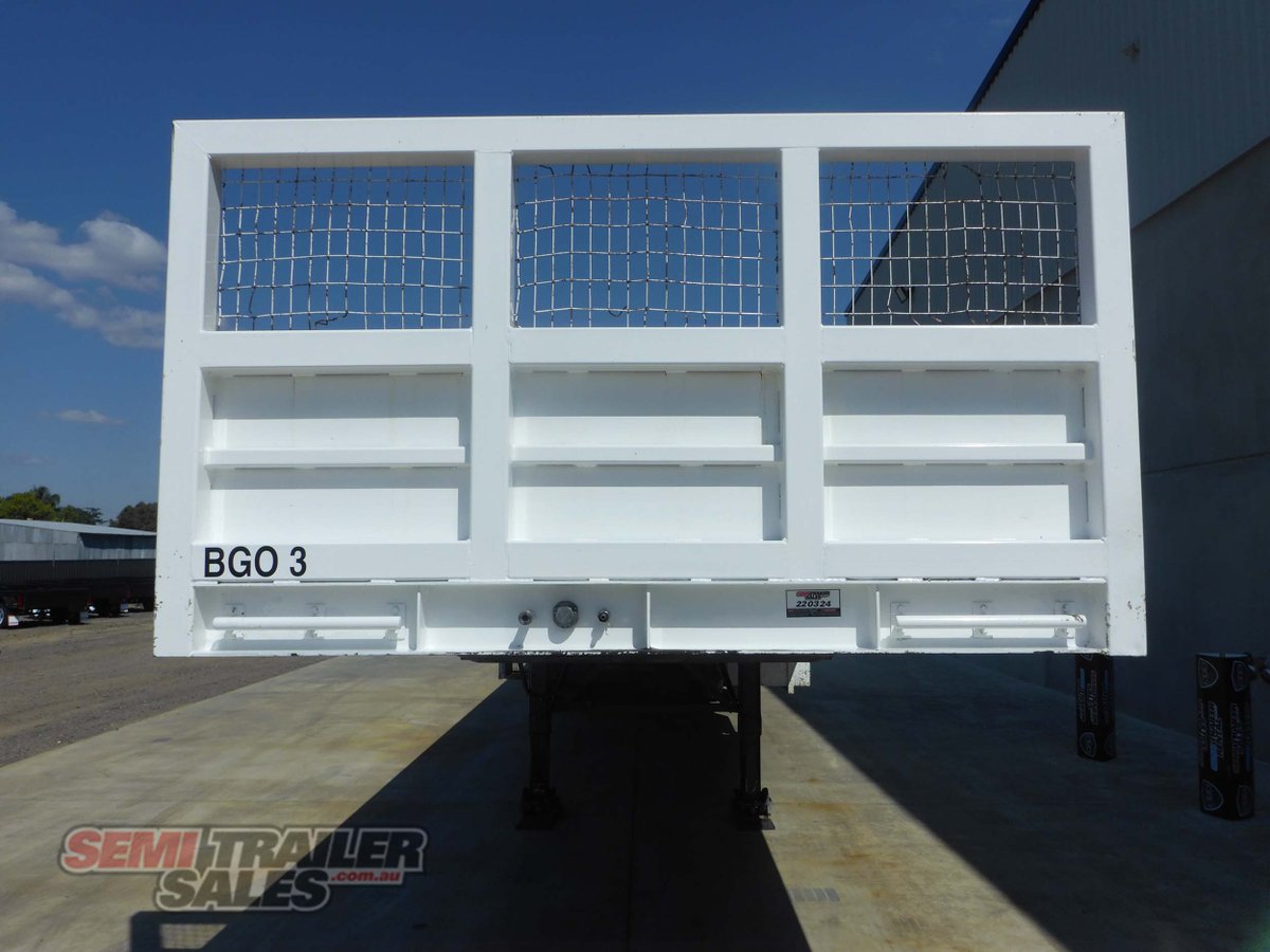 BARKER FLAT TOP TRAILER