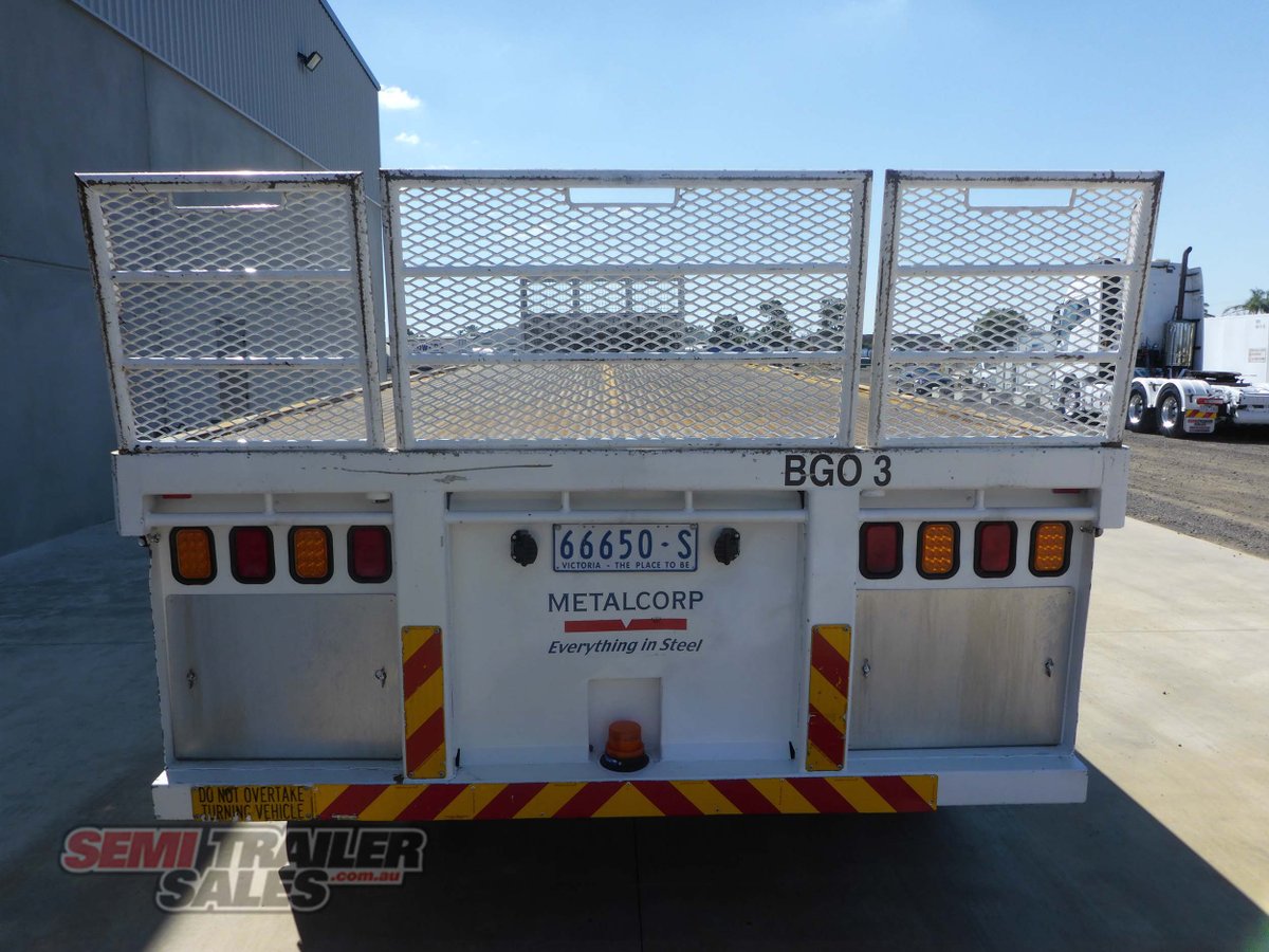 BARKER FLAT TOP TRAILER