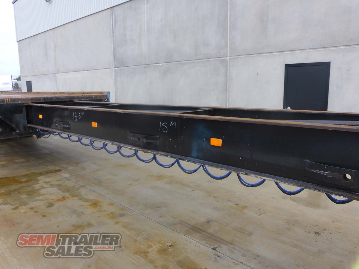 HAULMARK FLAT TOP TRAILER