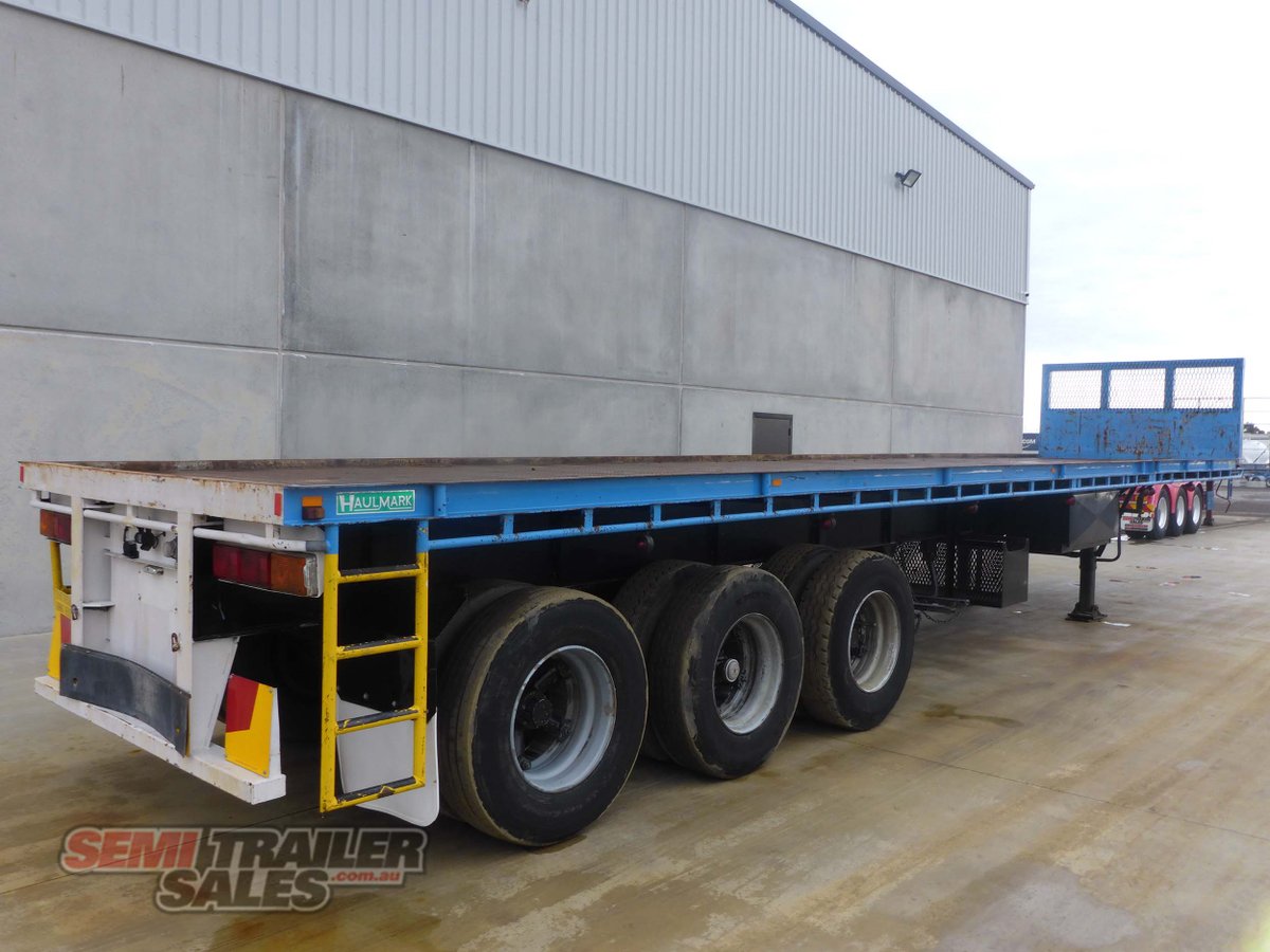 HAULMARK FLAT TOP TRAILER