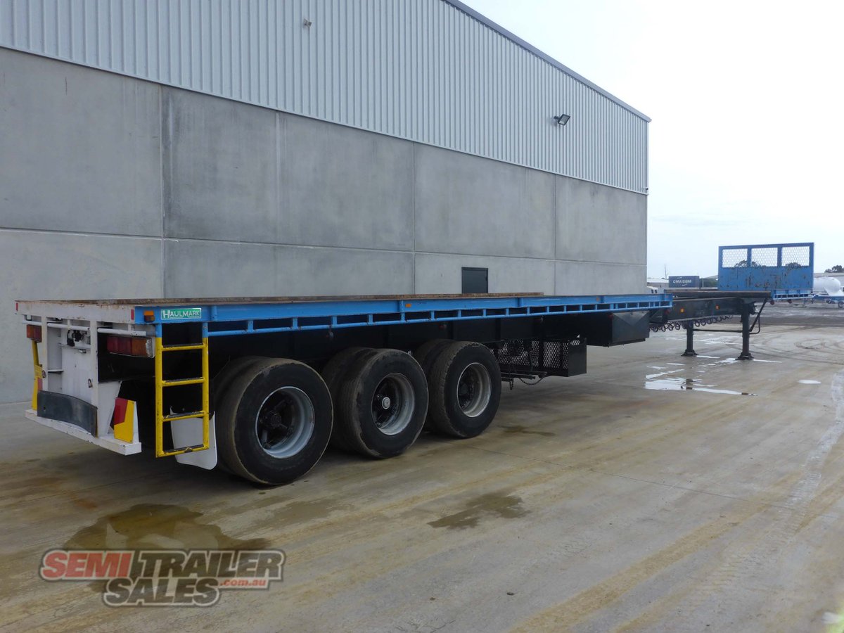 HAULMARK FLAT TOP TRAILER