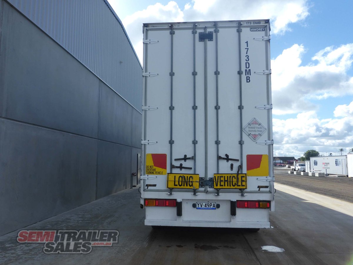 VAWDREY CURTAINSIDER TRAILER