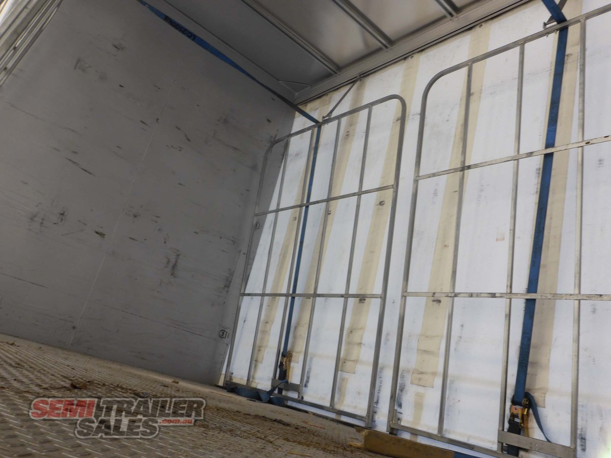 KRUEGER CURTAINSIDER TRAILER