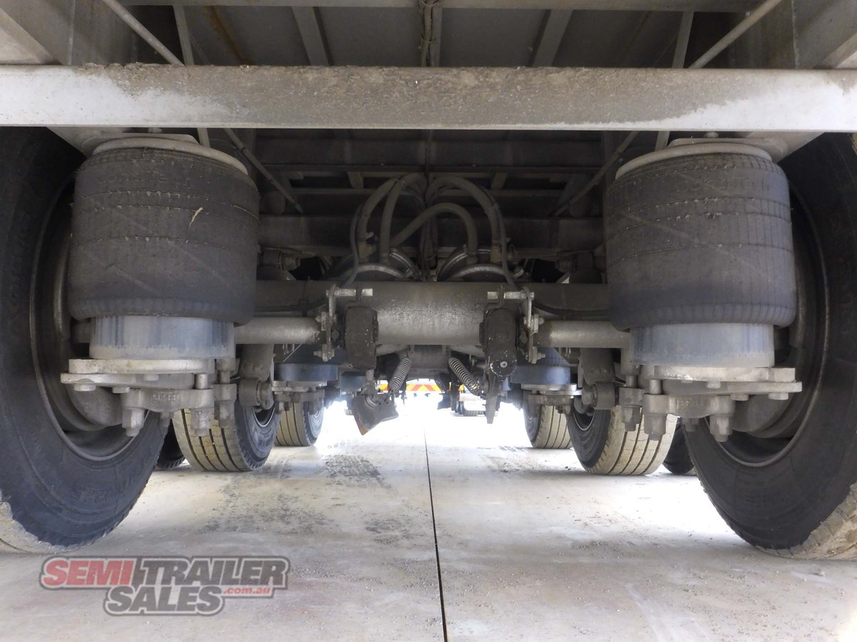 KRUEGER CURTAINSIDER TRAILER