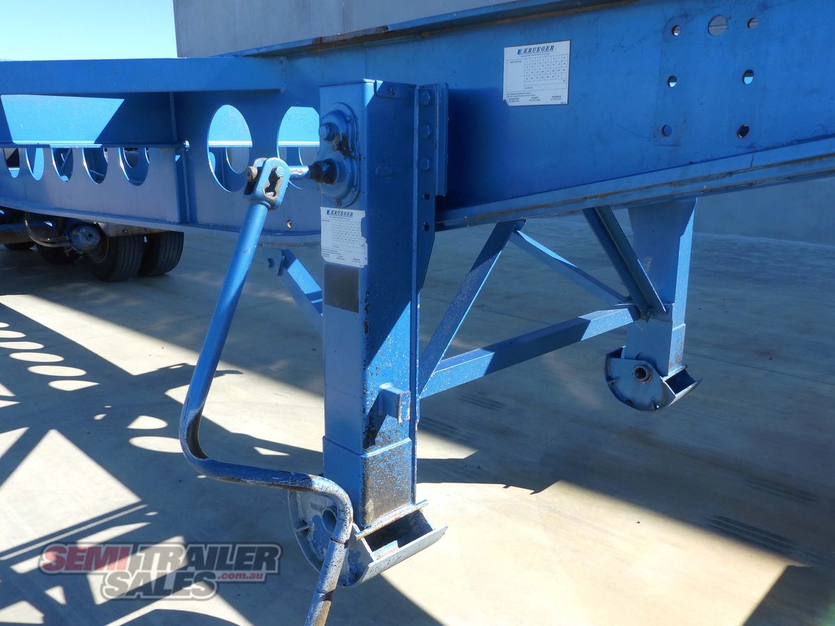 MAXITRANS SKEL TRAILER