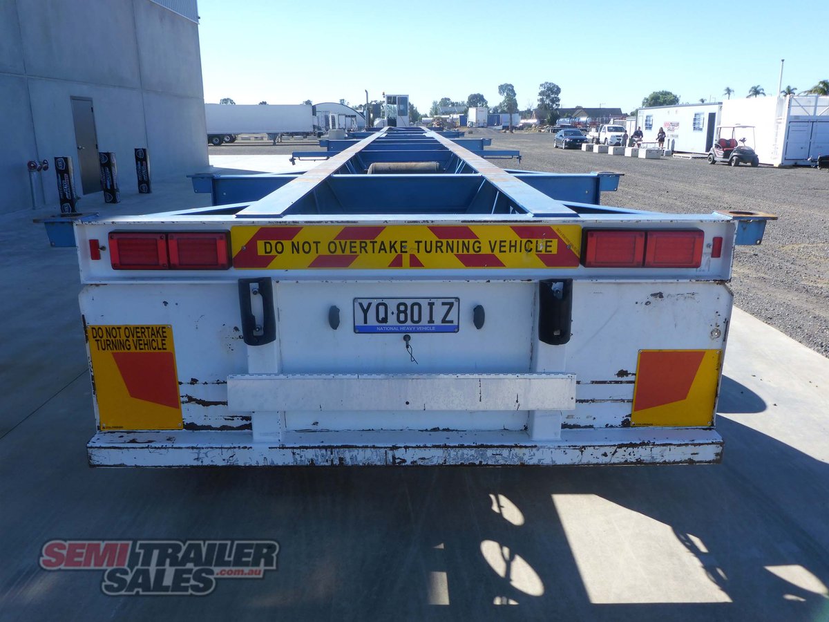 MAXITRANS SKEL TRAILER