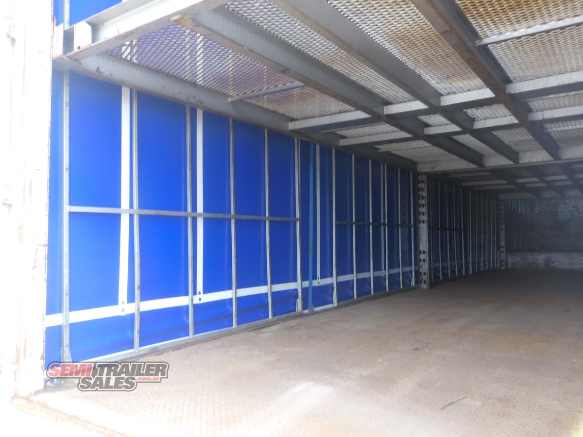 FREIGHTER CURTAINSIDER TRAILER