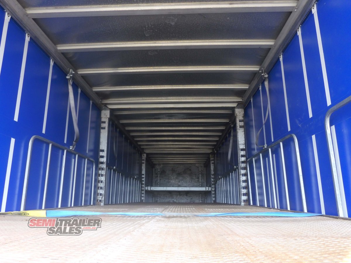 FREIGHTER CURTAINSIDER TRAILER