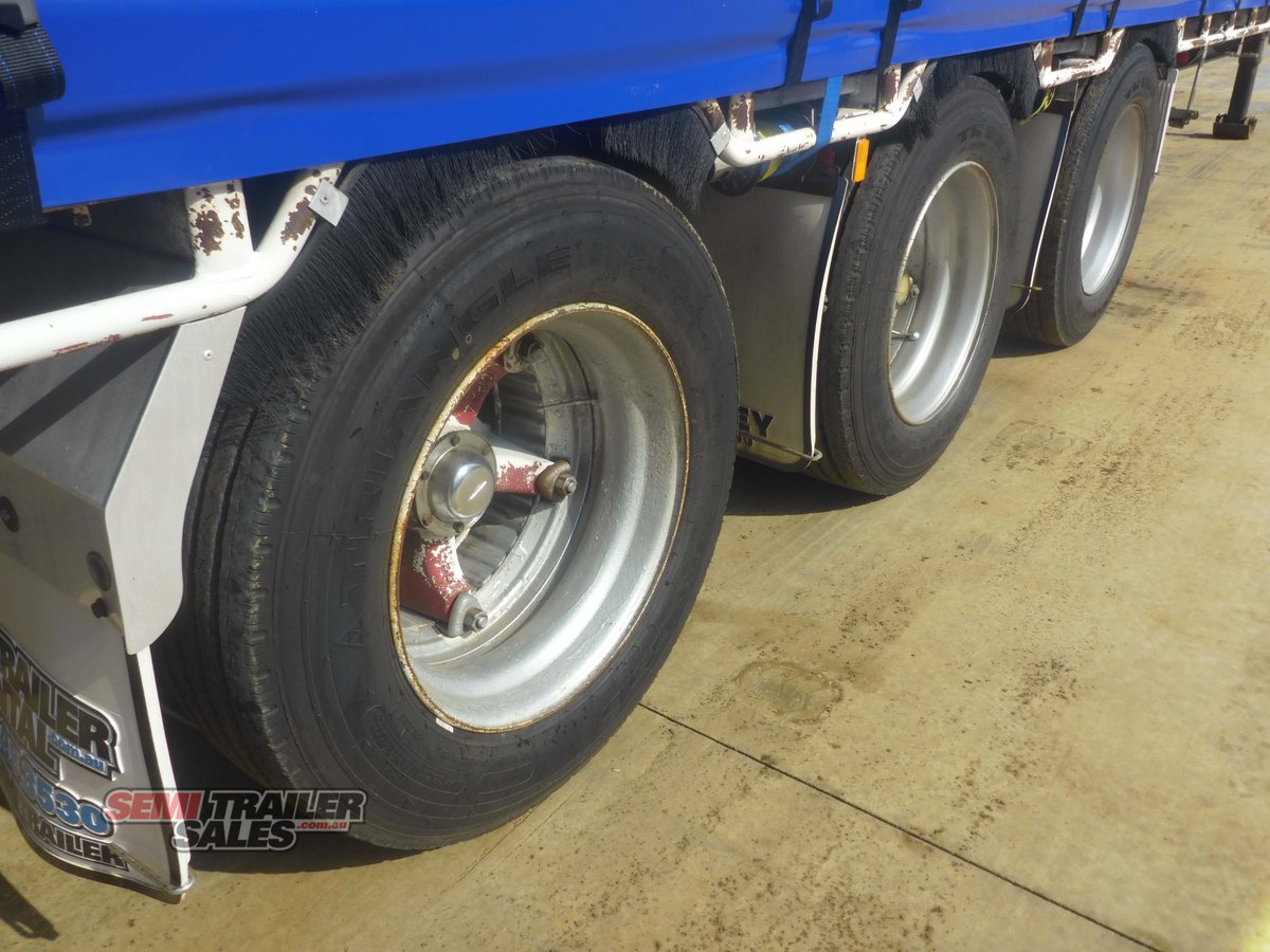 FREIGHTER CURTAINSIDER TRAILER