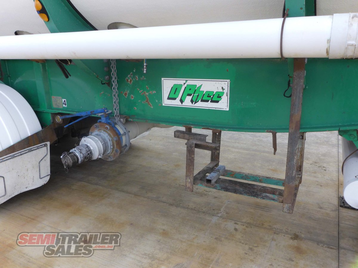 CUSTOM TRAILER