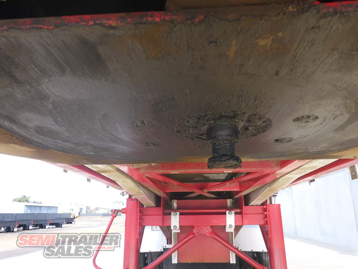 LUSTY TIPPER TRAILER