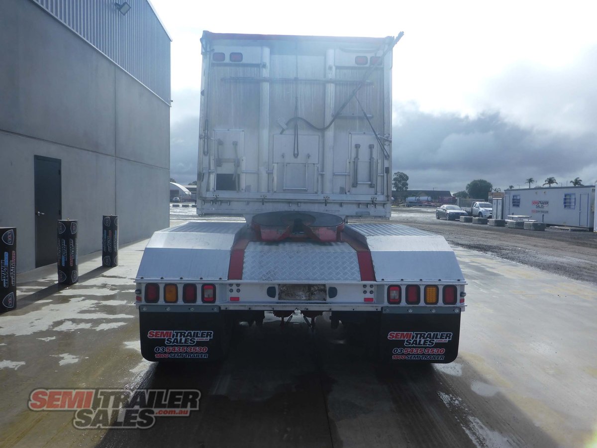 LUSTY TIPPER TRAILER