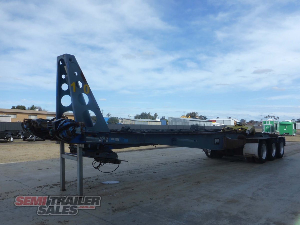 J SMITH & SONS SKEL TRAILER