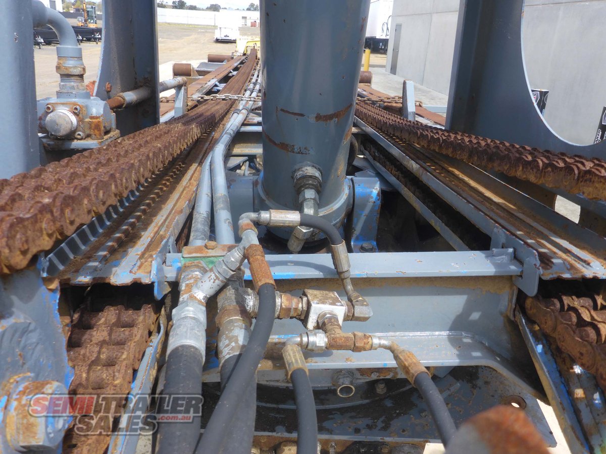 J SMITH & SONS HOOK LIFT TRAILER