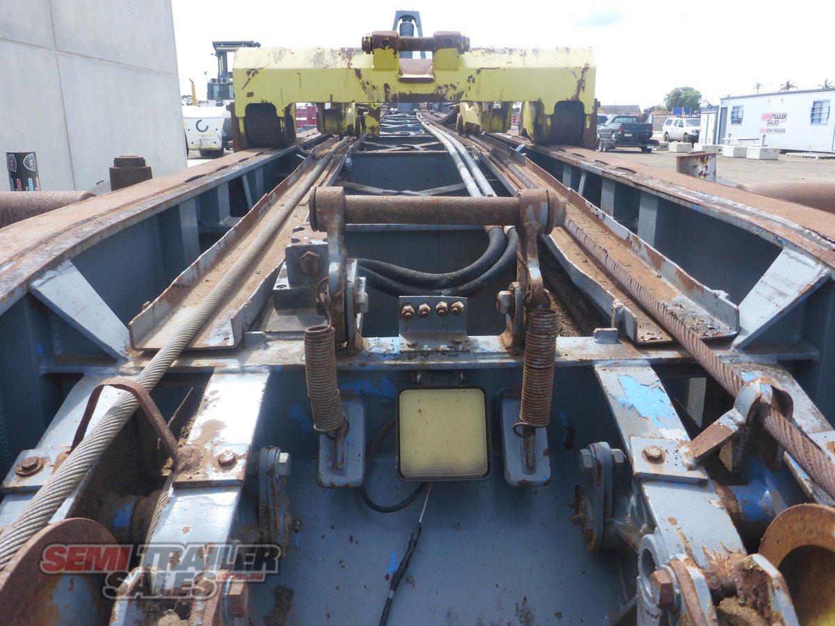 J SMITH & SONS HOOK LIFT TRAILER