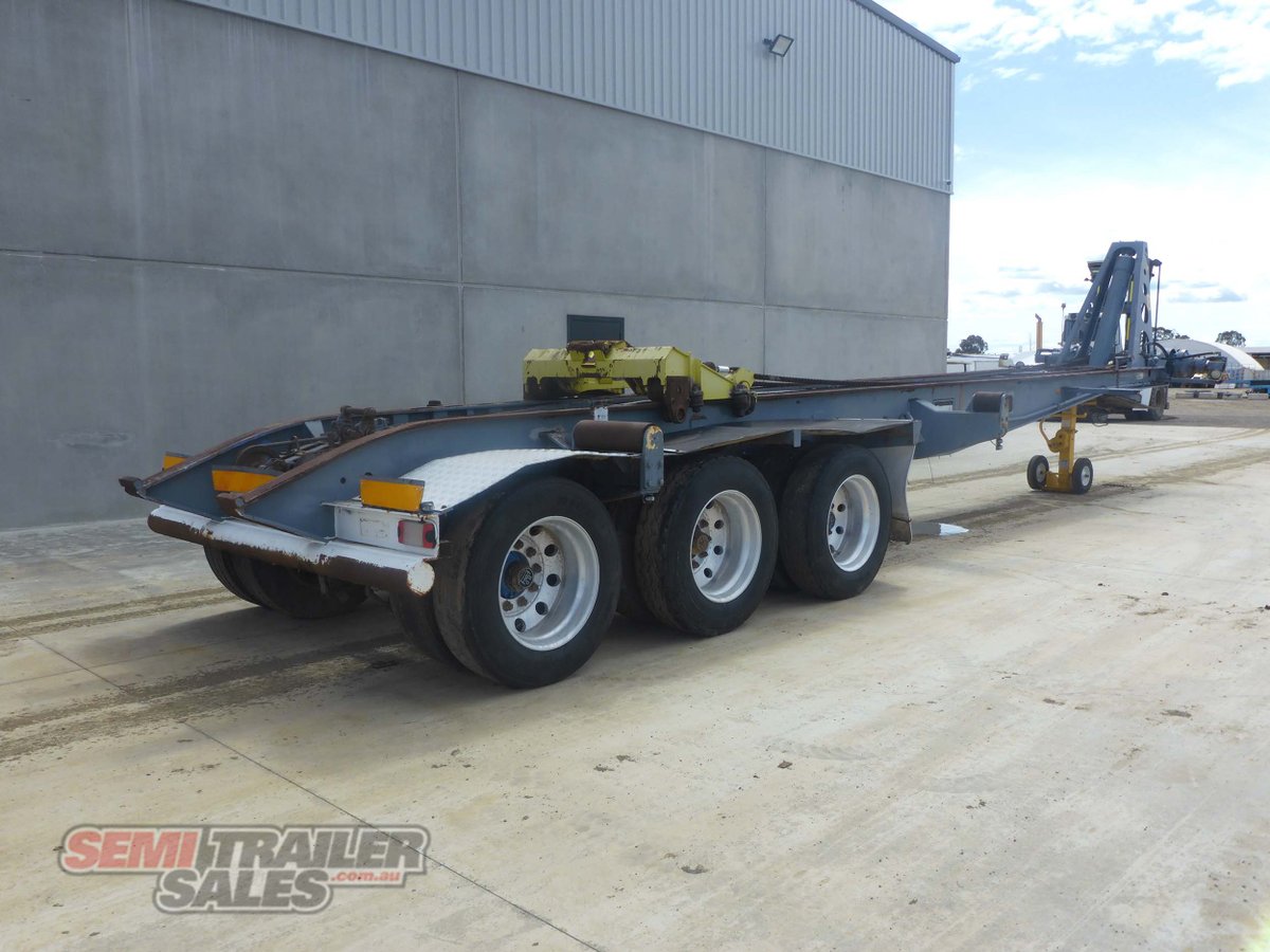 J SMITH & SONS HOOK LIFT TRAILER