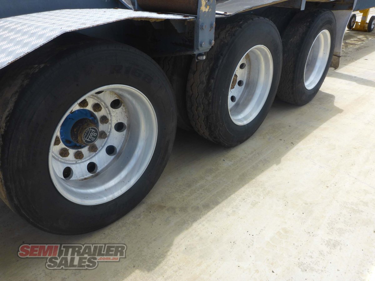J SMITH & SONS HOOK LIFT TRAILER