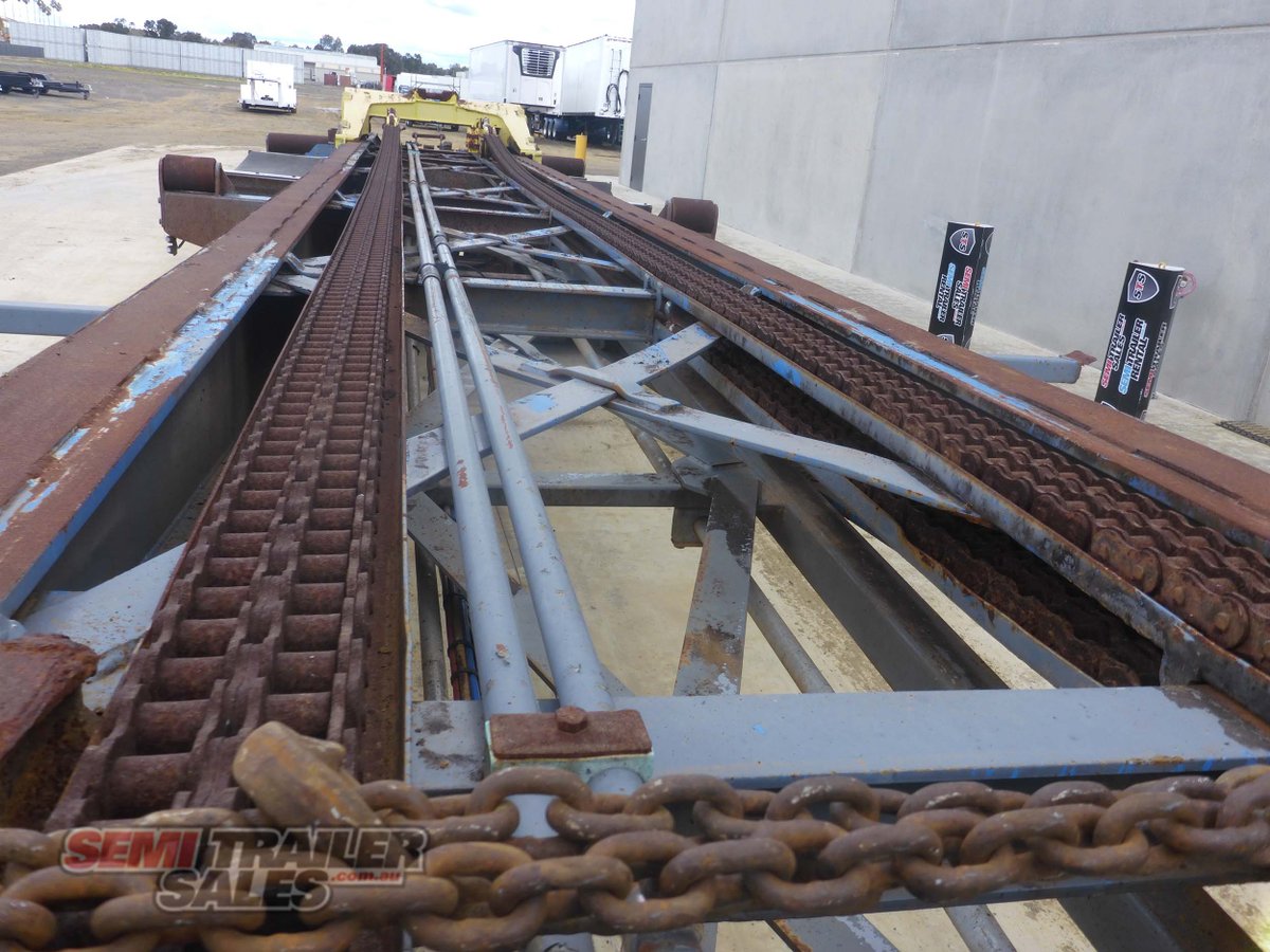 J SMITH & SONS HOOK LIFT TRAILER