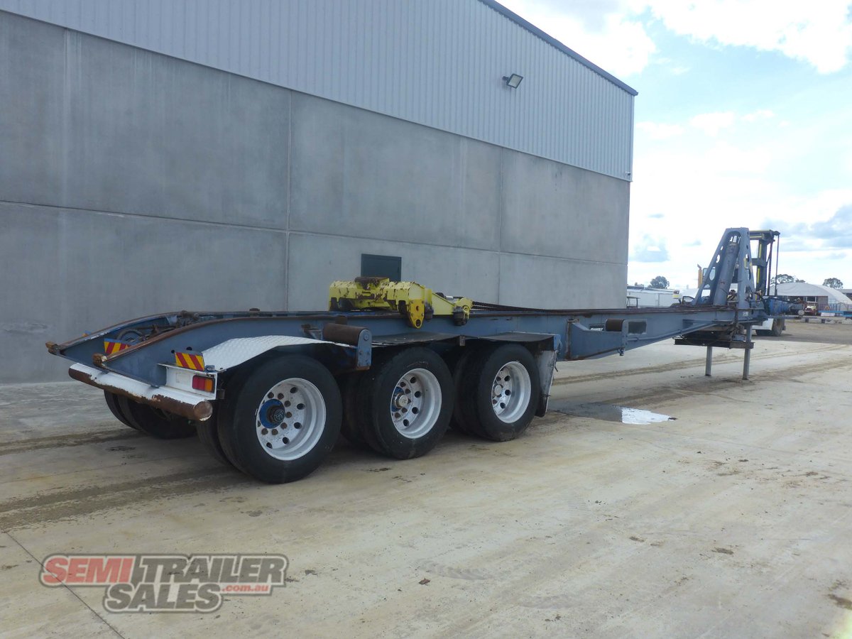 J SMITH & SONS HOOK LIFT TRAILER