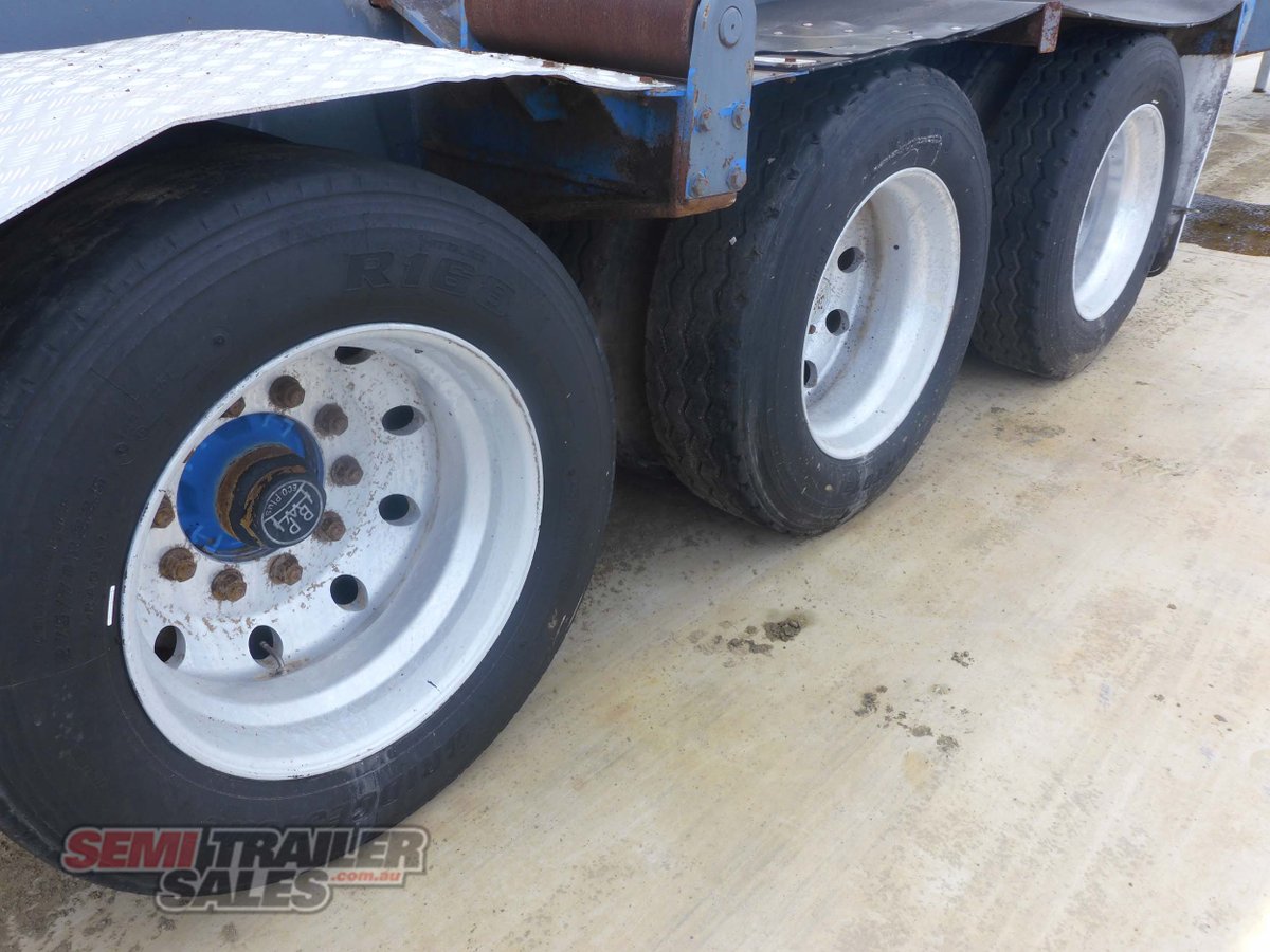 J SMITH & SONS HOOK LIFT TRAILER