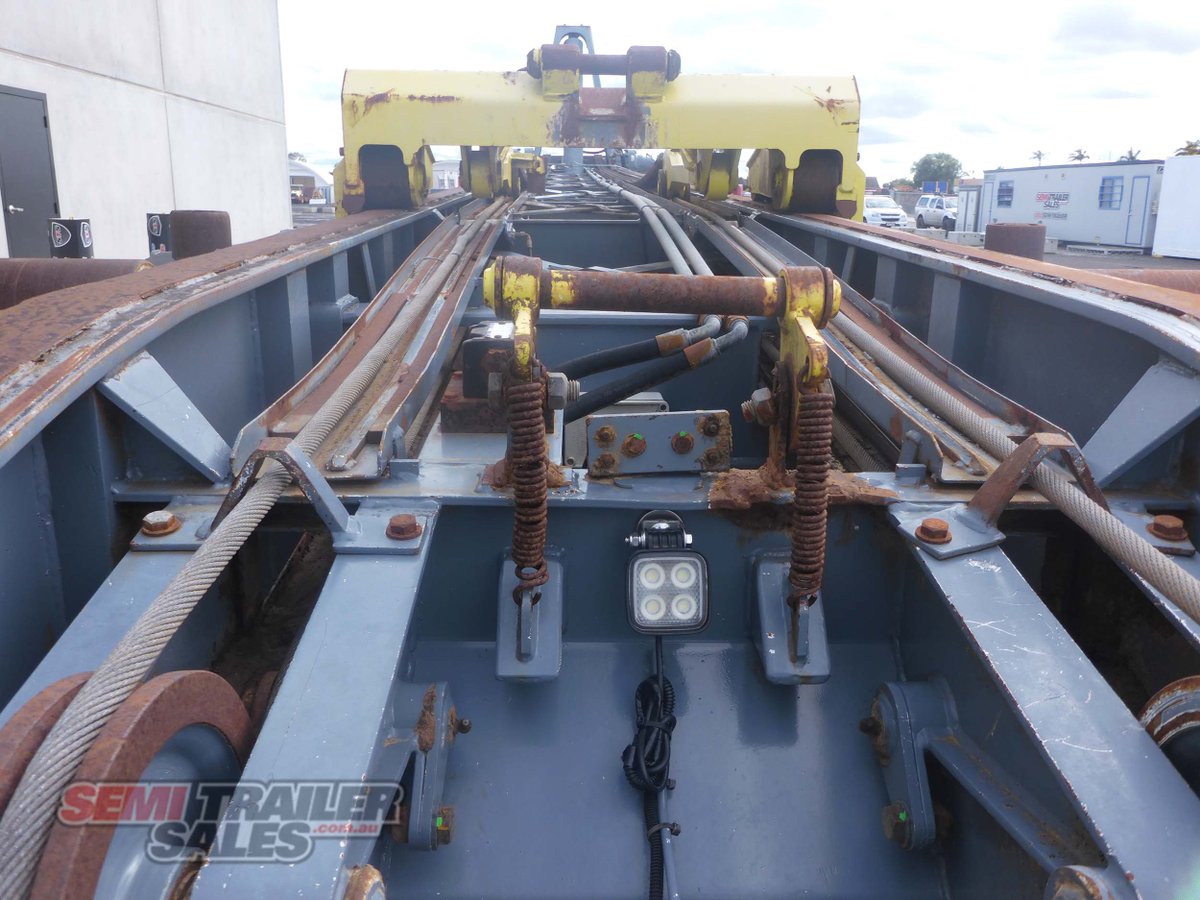 J SMITH & SONS HOOK LIFT TRAILER