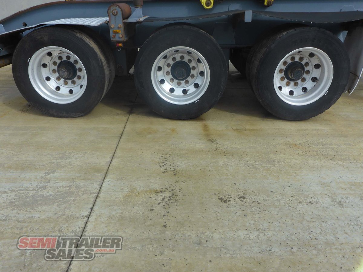 J SMITH & SONS HOOK LIFT TRAILER
