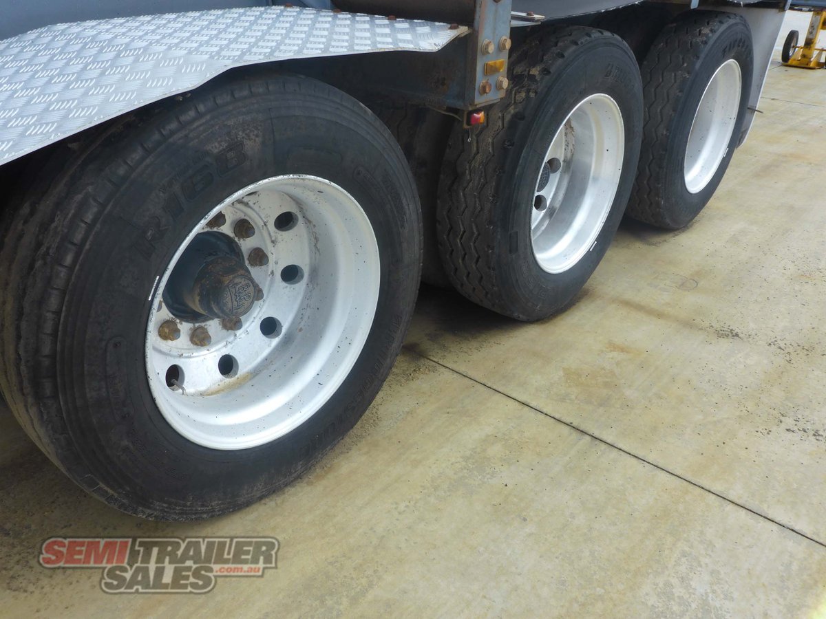 J SMITH & SONS HOOK LIFT TRAILER