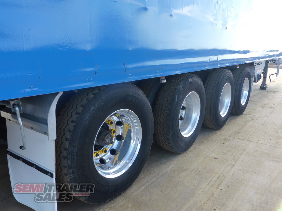 MAXITRANS WALKING FLOOR TRAILER