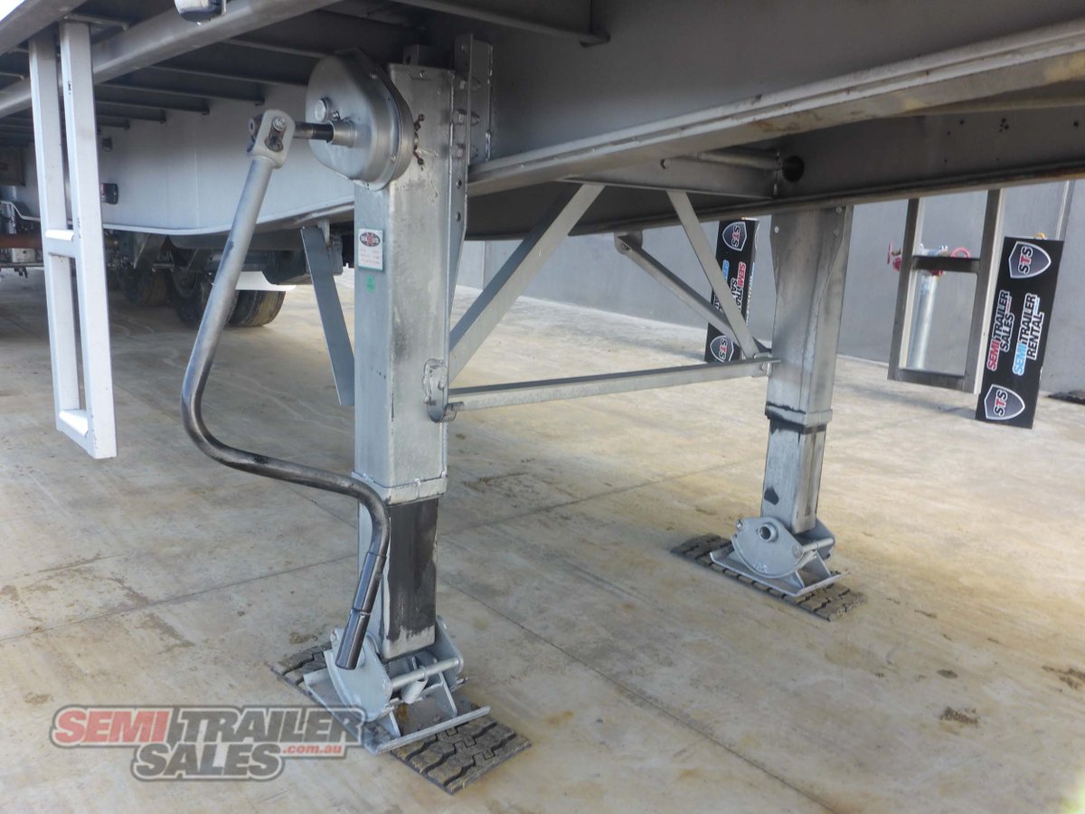 MAXITRANS WALKING FLOOR TRAILER