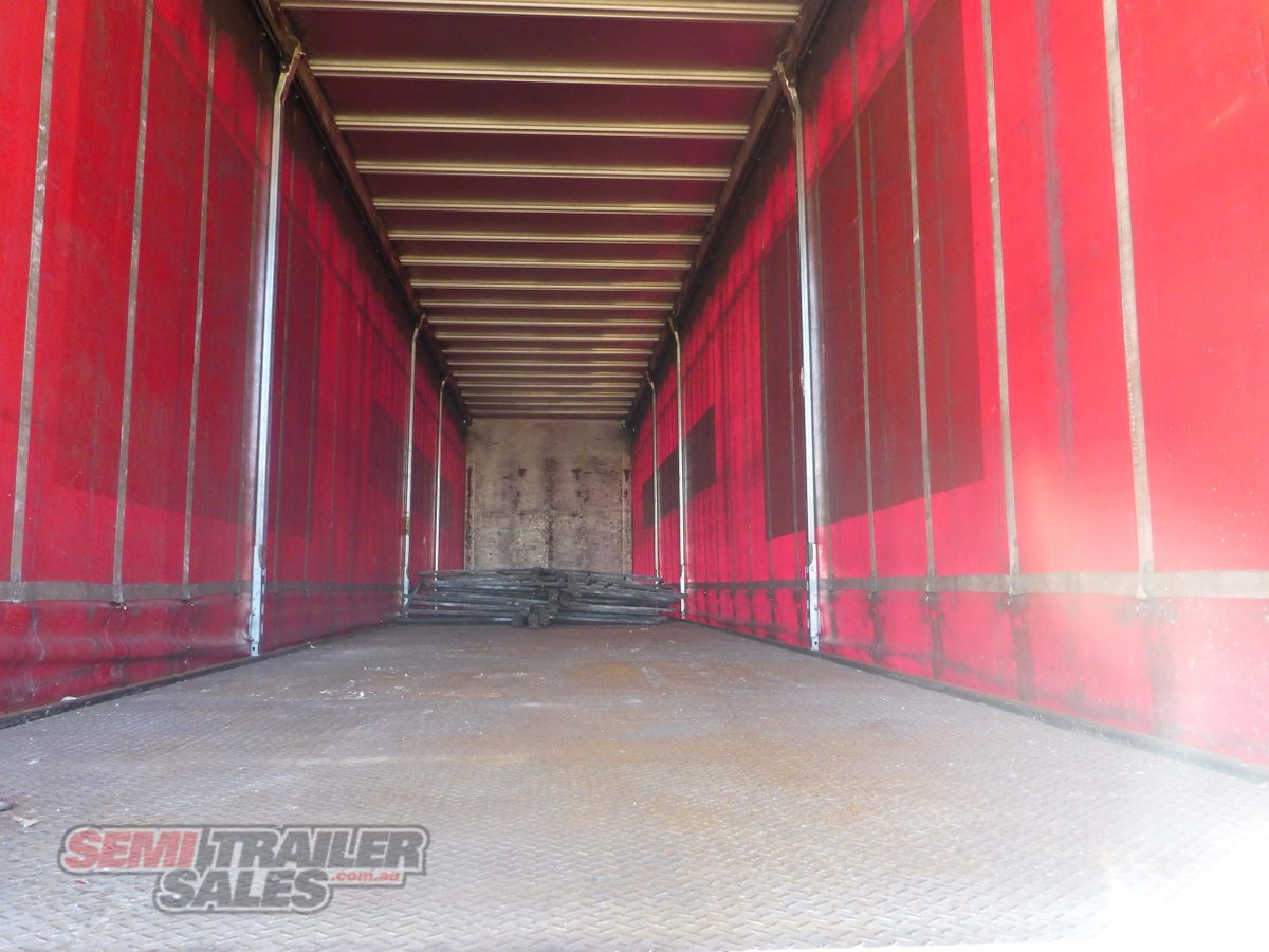 KRUEGER CURTAINSIDER TRAILER