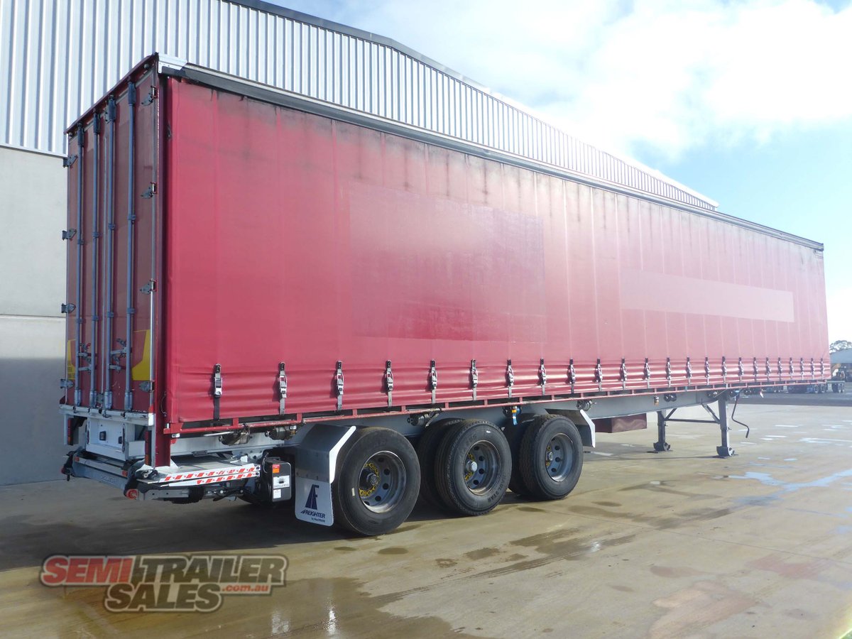 KRUEGER CURTAINSIDER TRAILER