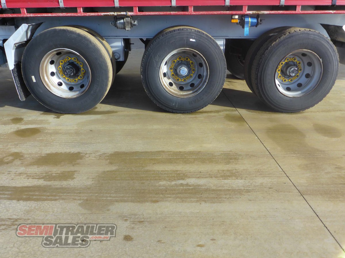 KRUEGER CURTAINSIDER TRAILER