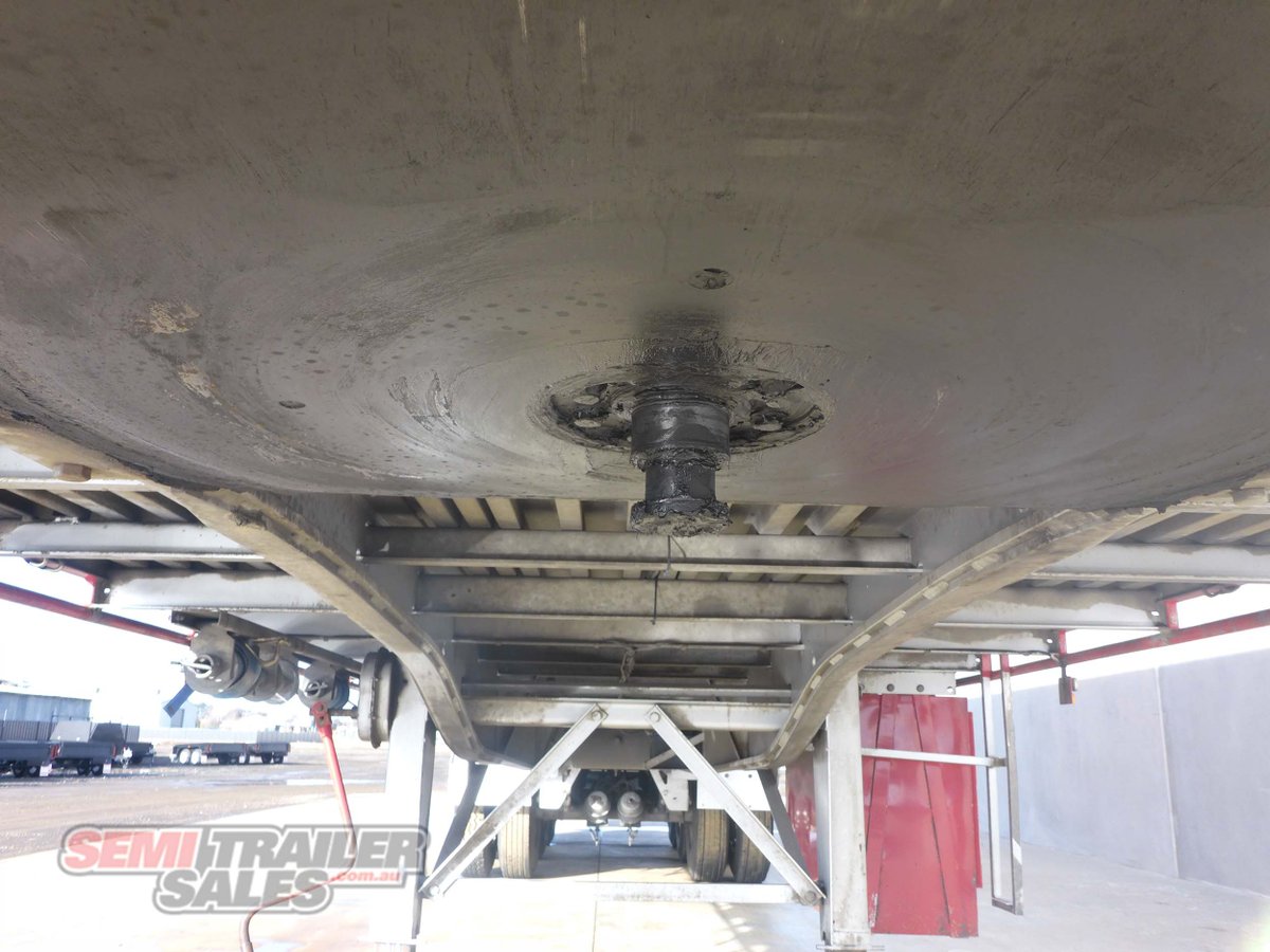 KRUEGER CURTAINSIDER TRAILER