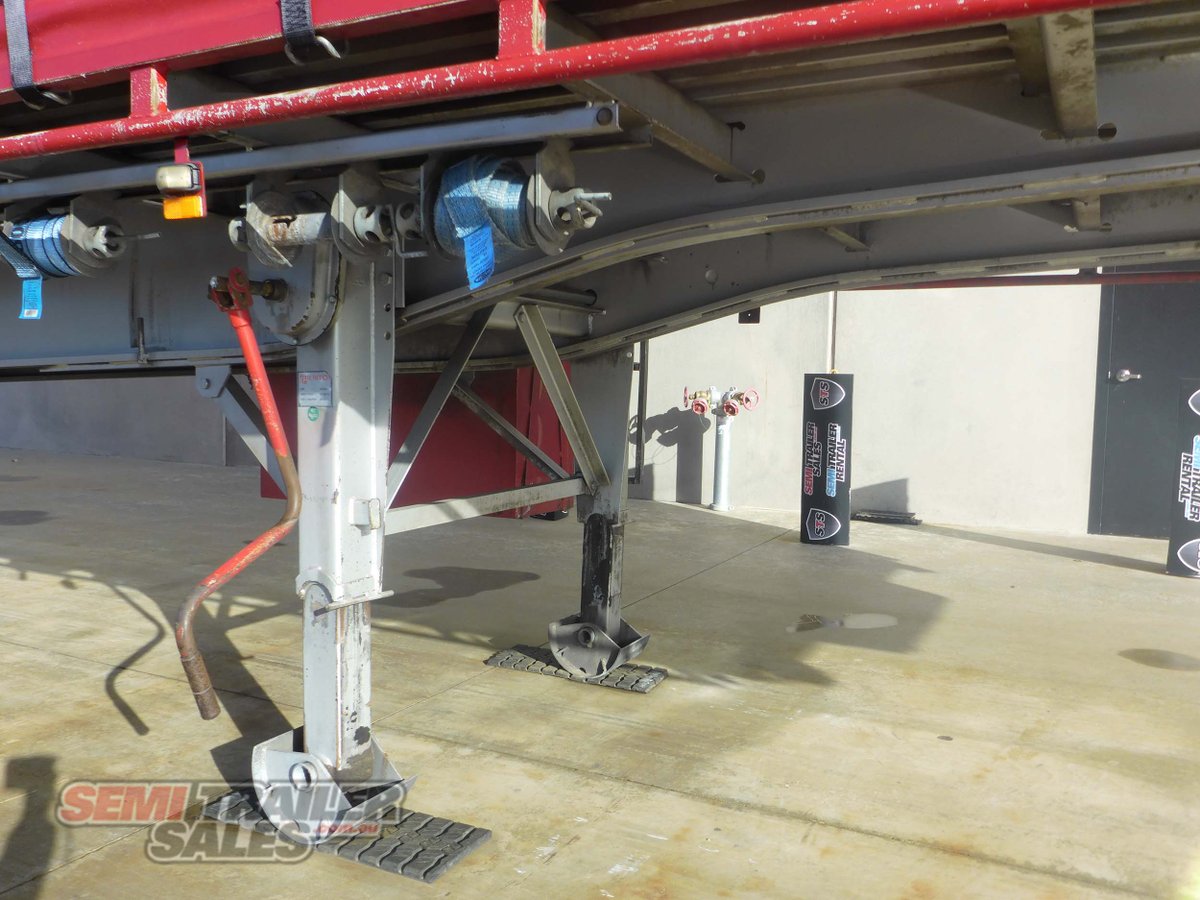 KRUEGER CURTAINSIDER TRAILER