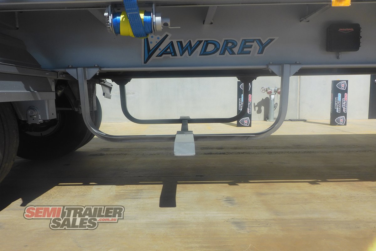 VAWDREY FLAT TOP TRAILER