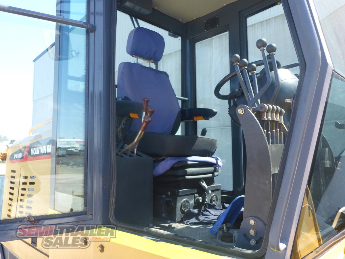 2004 MOUNTAIN RAISE PY100 ROAD GRADER