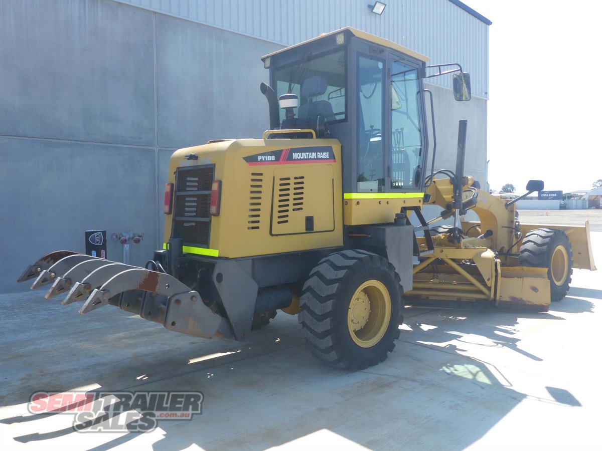 2004 MOUNTAIN RAISE PY100 ROAD GRADER