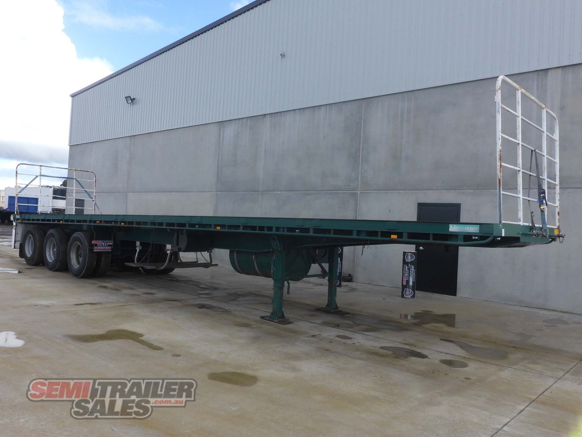HAULMARK FLAT TOP TRAILER