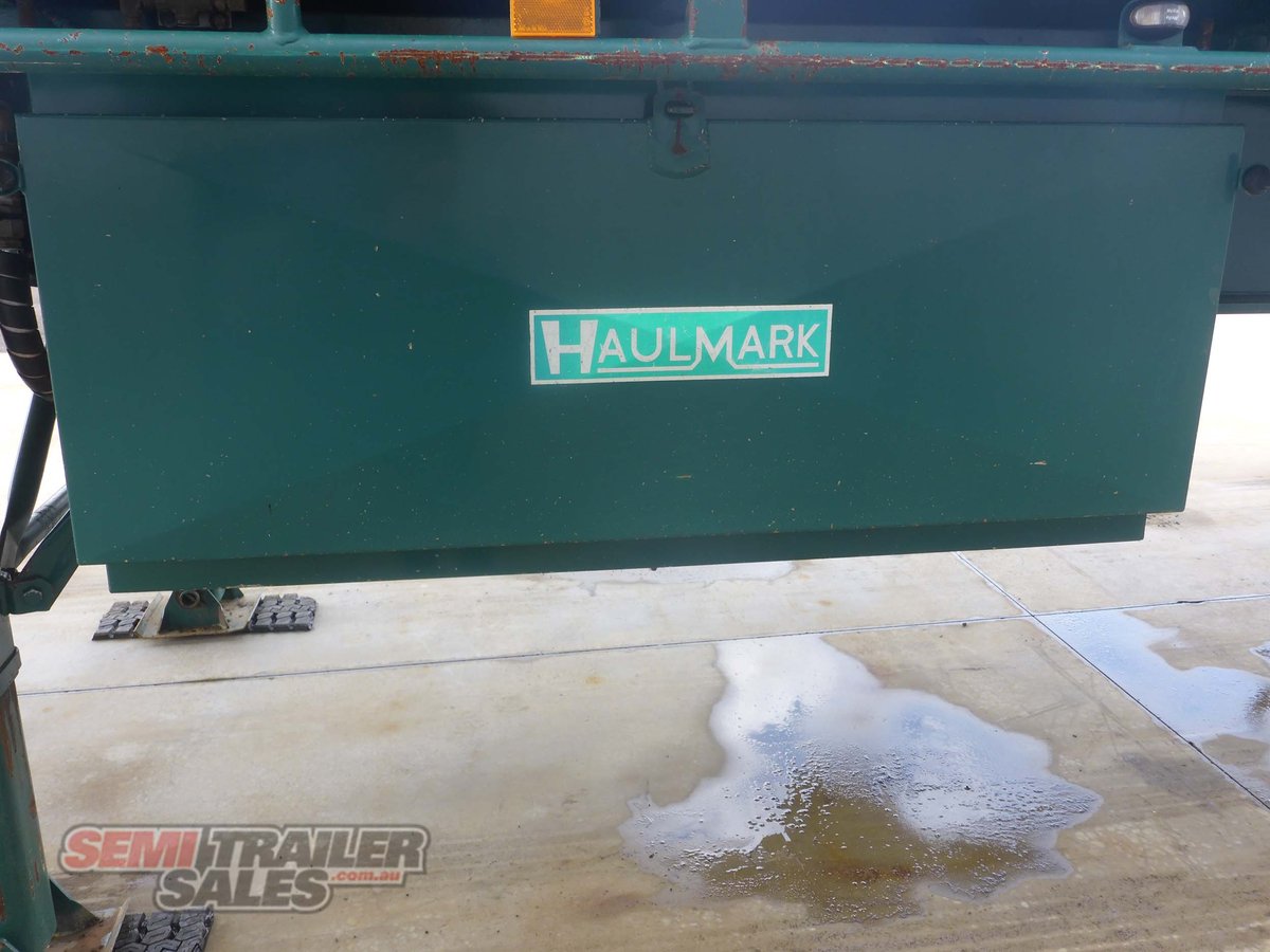 HAULMARK FLAT TOP TRAILER
