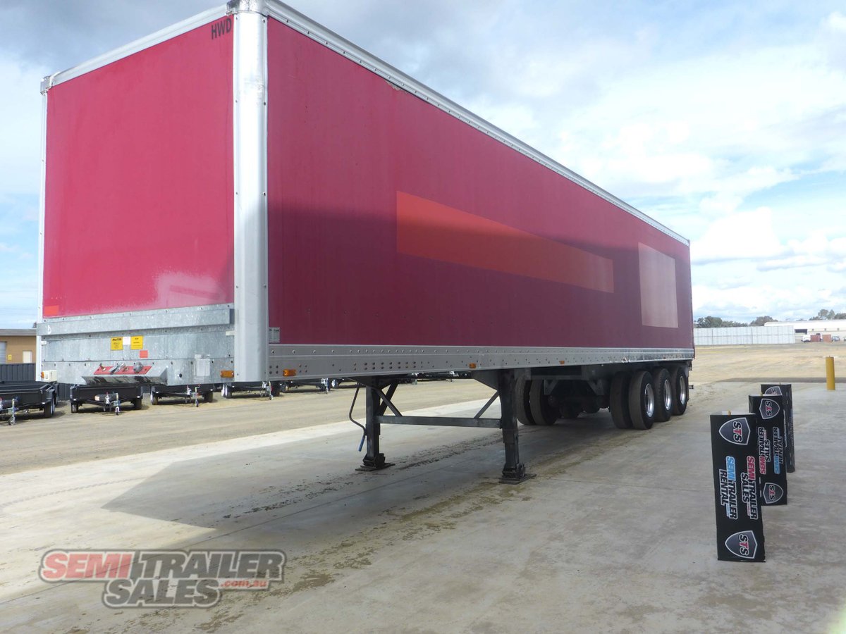 MAXITRANS PANTECH TRAILER