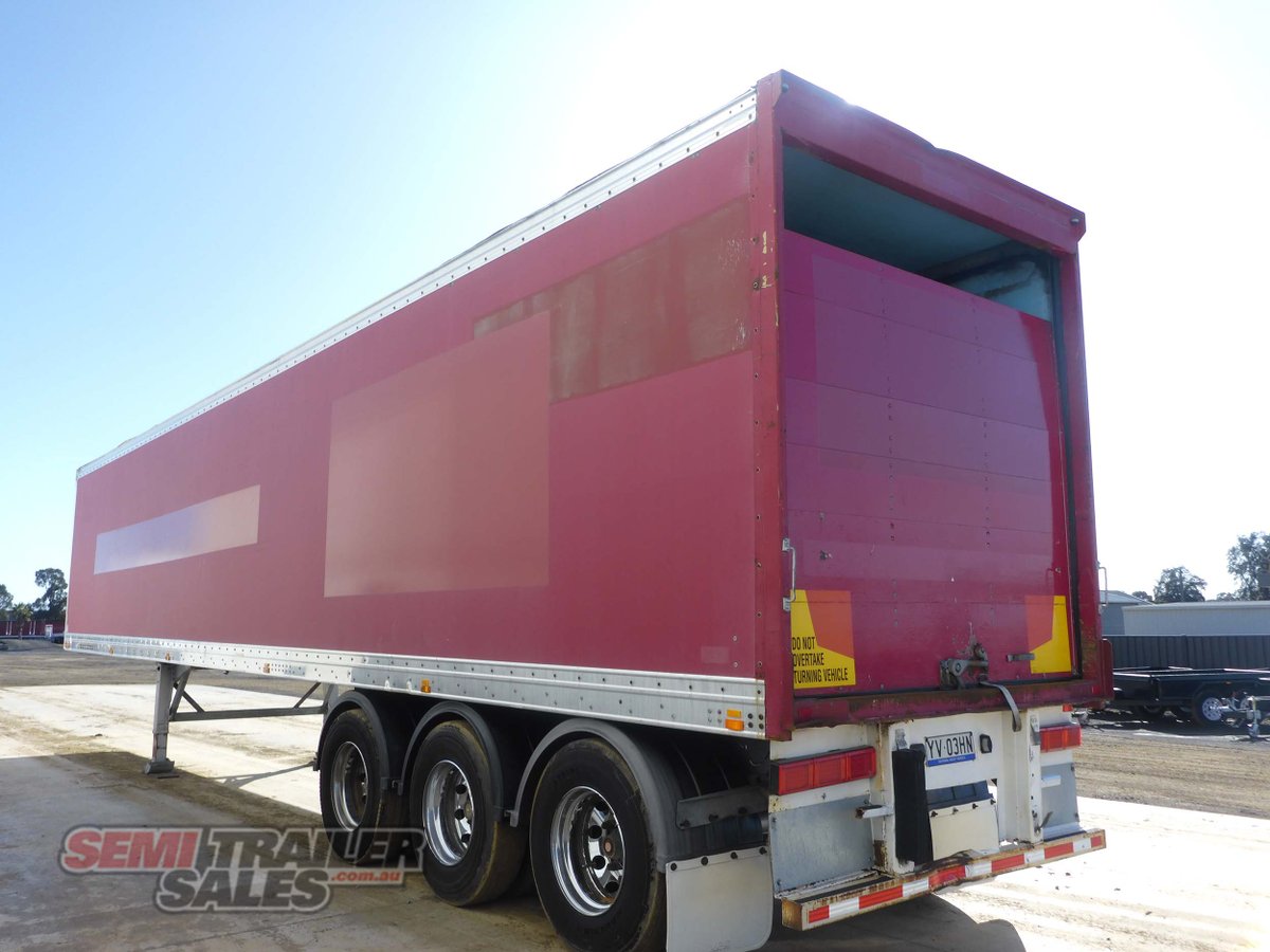 MAXITRANS PANTECH TRAILER