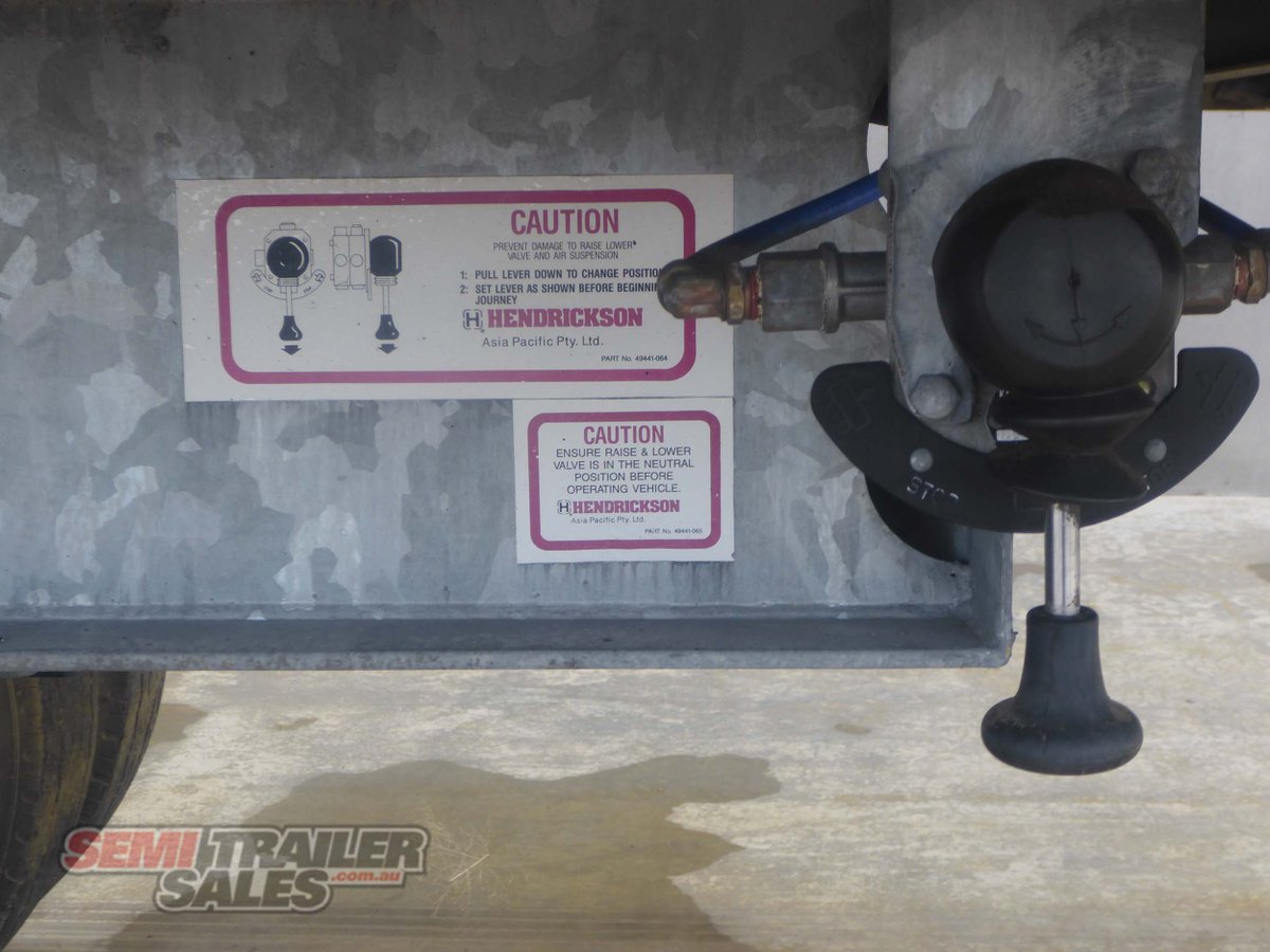 MAXITRANS PANTECH TRAILER