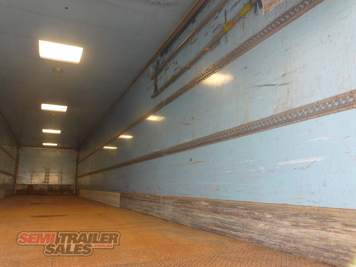 MAXITRANS PANTECH TRAILER