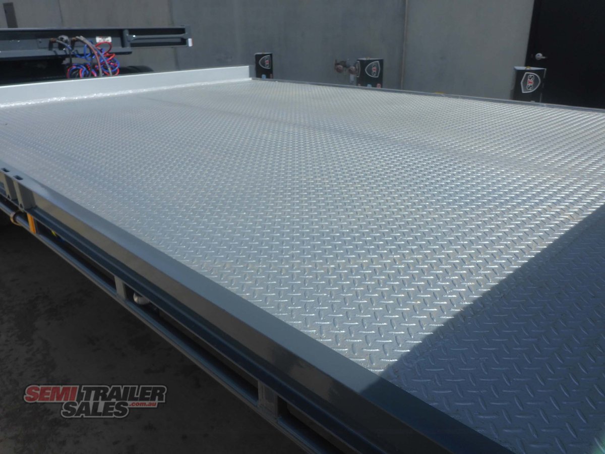 TOPSTART DROP DECK TRAILER