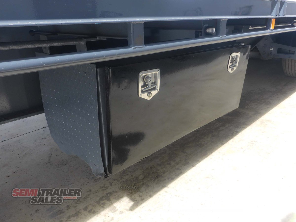 TOPSTART DROP DECK TRAILER