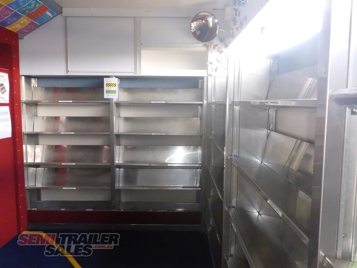 2005 SVM MOBILE LIBRARY TRAILER