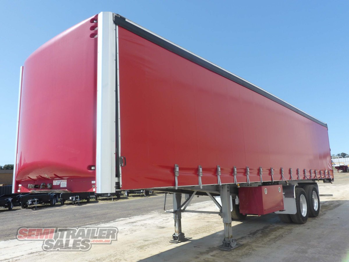 MAXITRANS CURTAINSIDER TRAILER